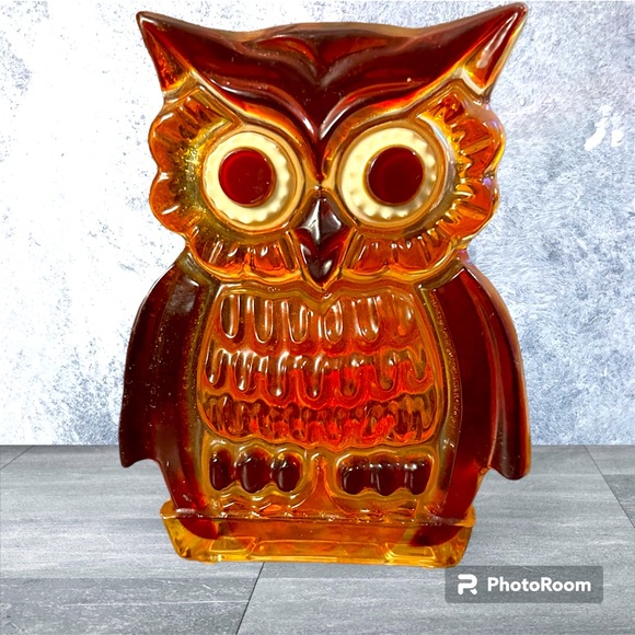 Other - VTG LUCITE Owl Napkin / Letter Holder MCM 1960’s. Retro. Vibrant Brown/Orange